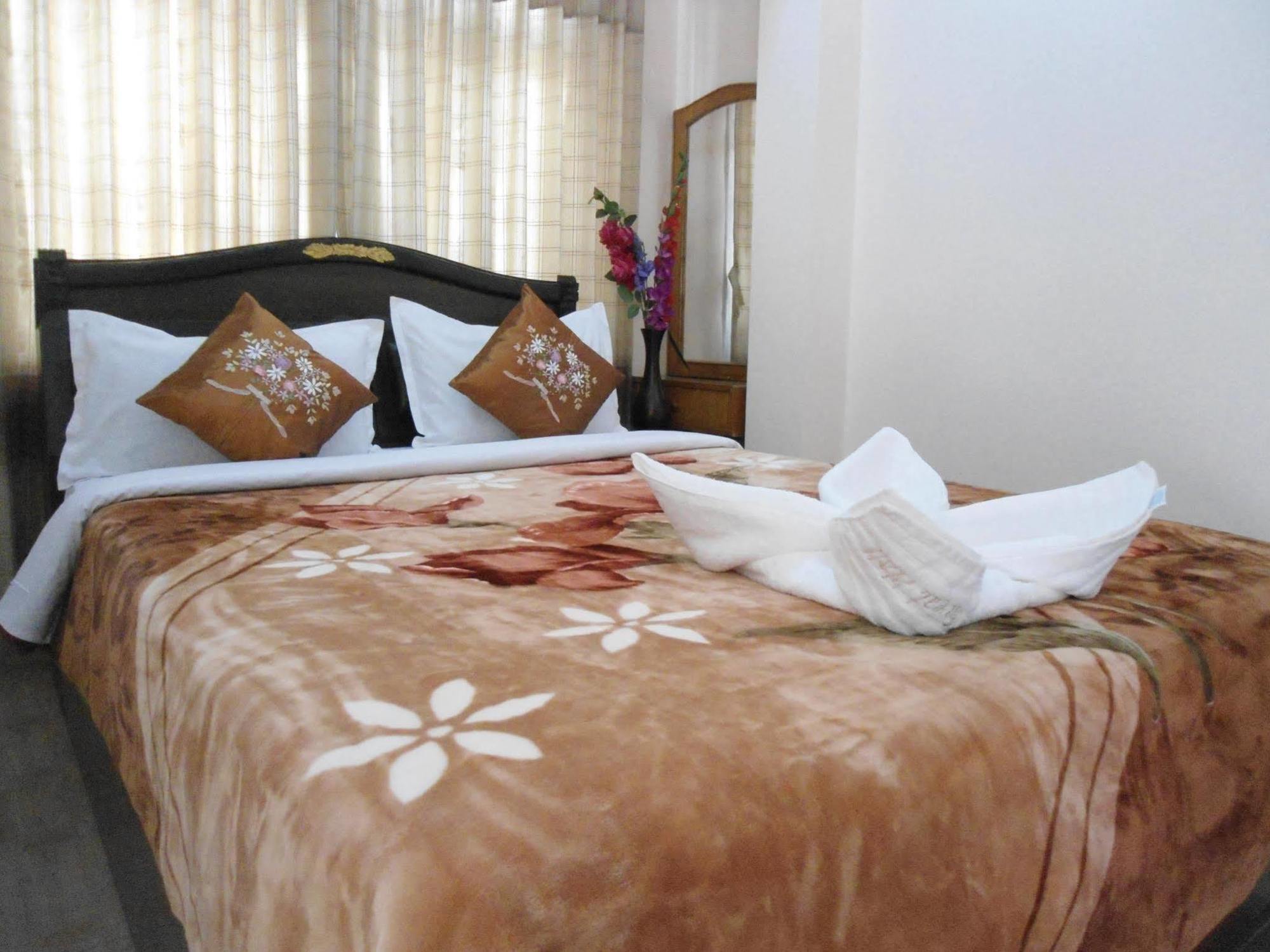 Greatwall International Hotel Kathmandu Exterior photo